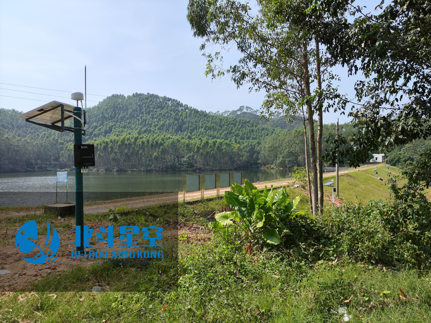 橋梁監(jiān)測(cè),邊坡監(jiān)測(cè),靜力水準(zhǔn)儀,固定式測(cè)斜儀,全向位移計(jì),傾角儀,房屋監(jiān)測(cè)